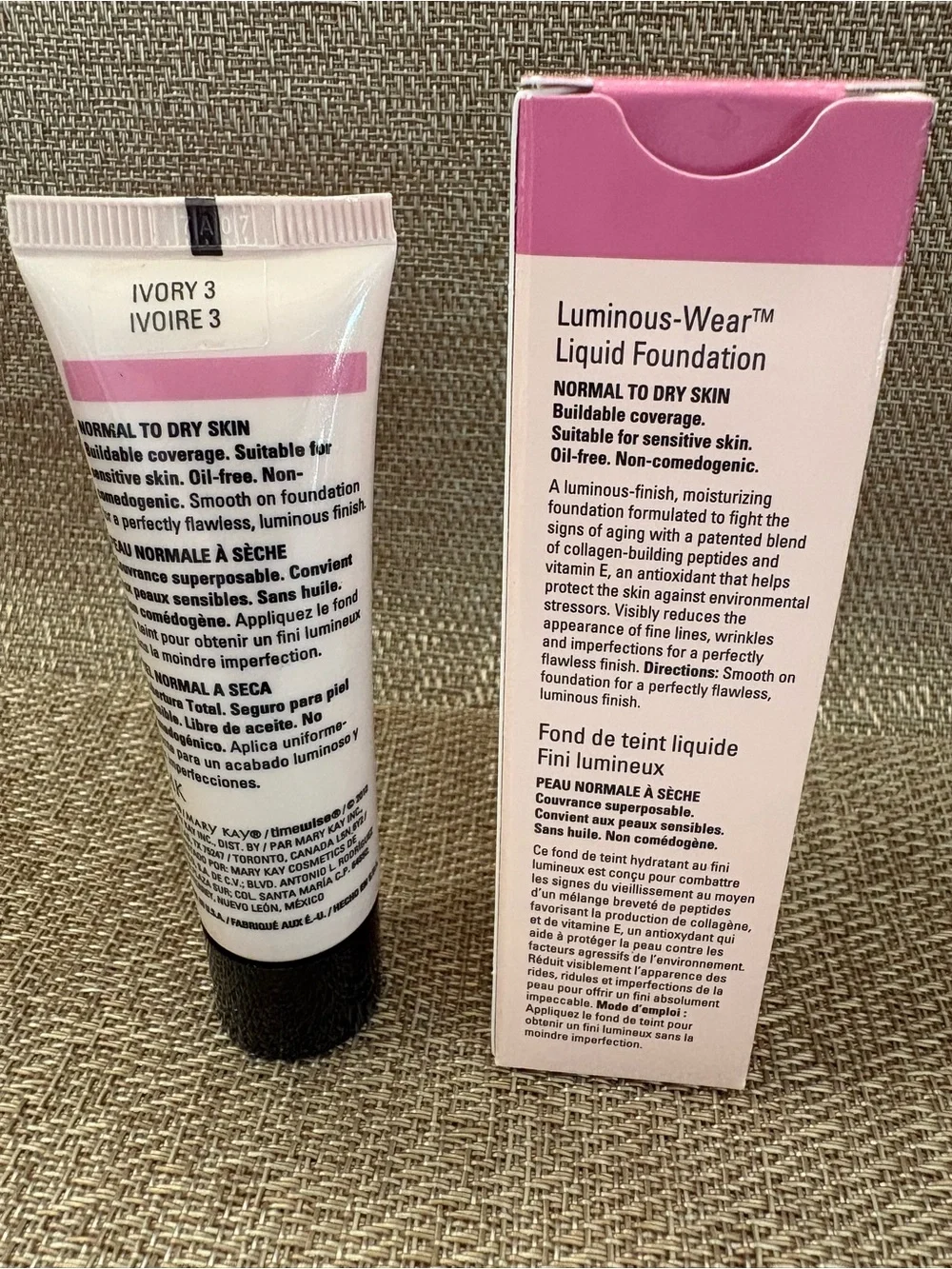 Mary Kay Timewise Luminous-Wear Liquid Foundation Ivory 3 (038698) New In Box